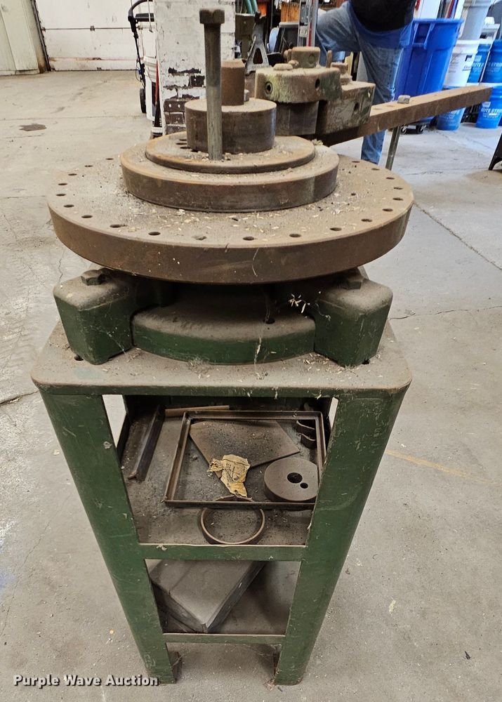 image for item MI9531 Pipe bender