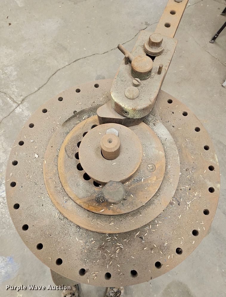 image for item MI9531 Pipe bender