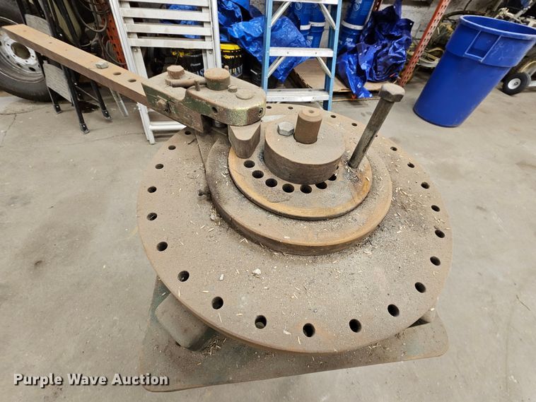 image for item MI9531 Pipe bender