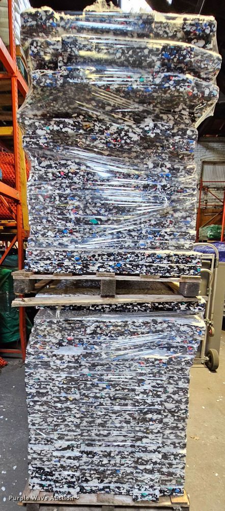 image for item MI9533 Approximately 40 sections of playground underlayment