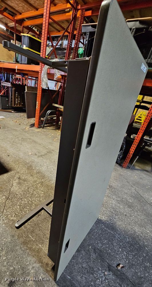 image for item MI9535 (11) desks