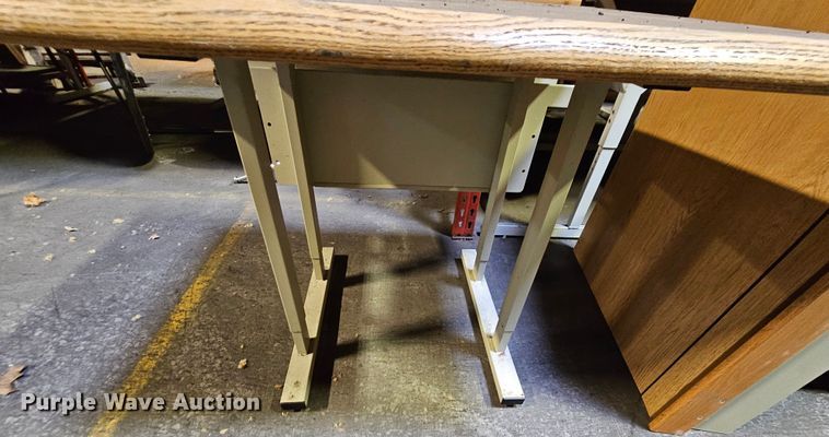 image for item MI9536 (5) desks