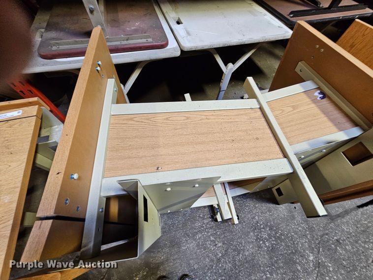 image for item MI9536 (5) desks