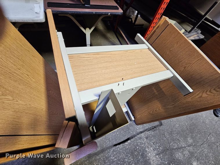 image for item MI9536 (5) desks