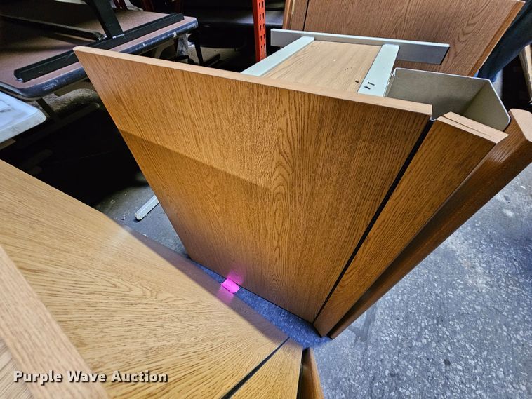 image for item MI9536 (5) desks