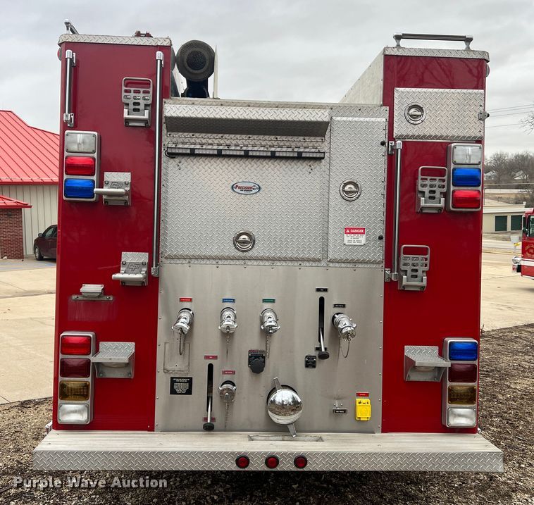 image for item MM9154 2005 Spartan Advantage Pumper  pumper fire truck