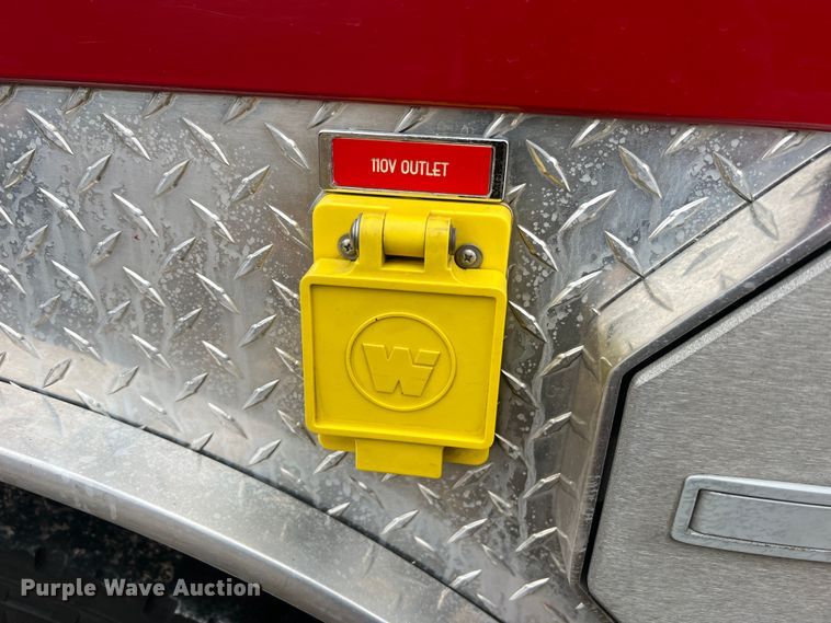 image for item MM9154 2005 Spartan Advantage Pumper  pumper fire truck