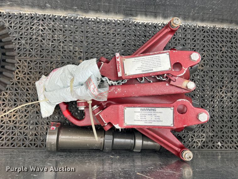 image for item MM9154 2005 Spartan Advantage Pumper  pumper fire truck