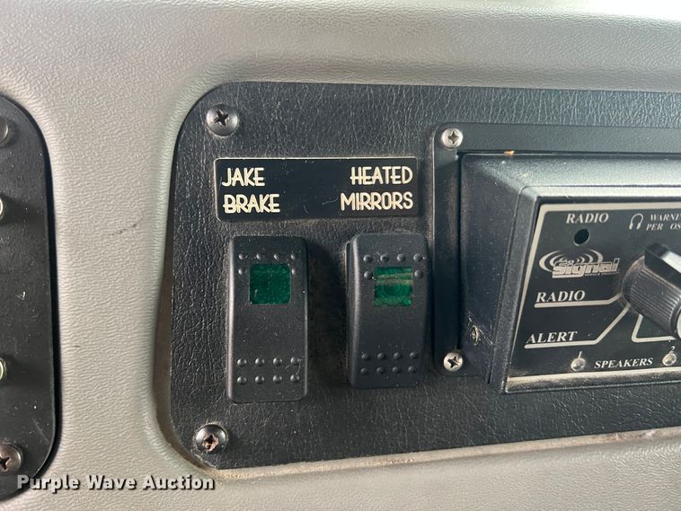 image for item MM9154 2005 Spartan Advantage Pumper  pumper fire truck