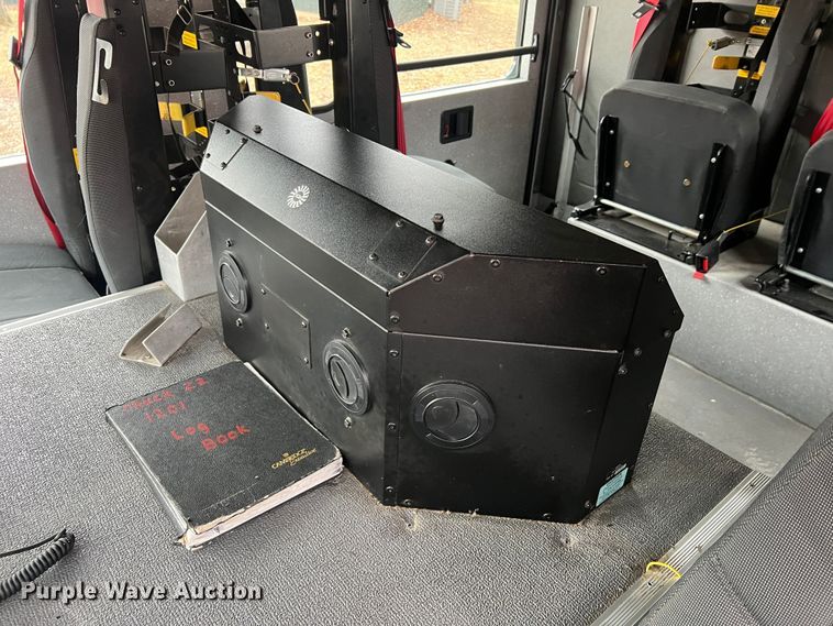 image for item MM9154 2005 Spartan Advantage Pumper  pumper fire truck