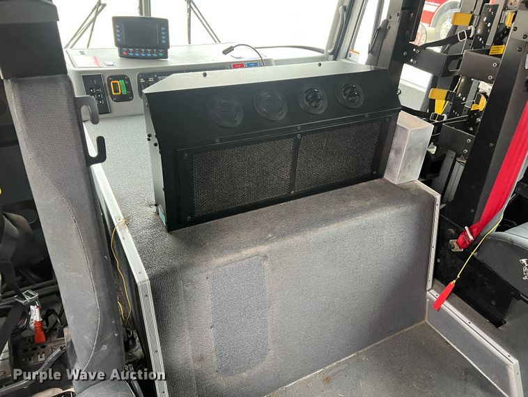 image for item MM9154 2005 Spartan Advantage Pumper  pumper fire truck