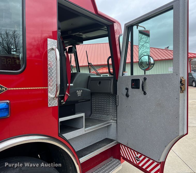 image for item MM9154 2005 Spartan Advantage Pumper  pumper fire truck