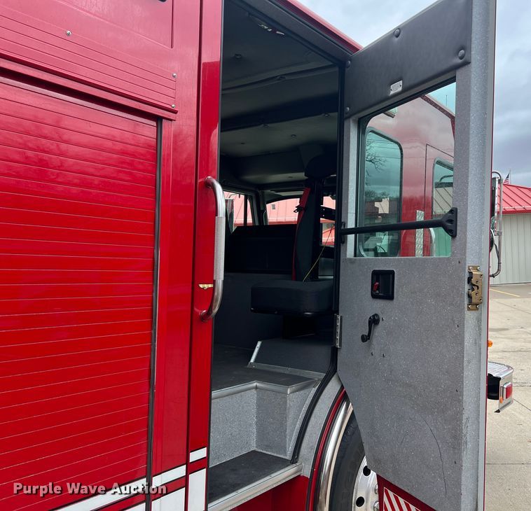 image for item MM9154 2005 Spartan Advantage Pumper  pumper fire truck