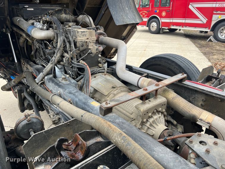 image for item MM9154 2005 Spartan Advantage Pumper  pumper fire truck