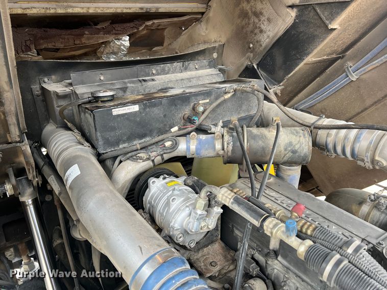 image for item MM9154 2005 Spartan Advantage Pumper  pumper fire truck