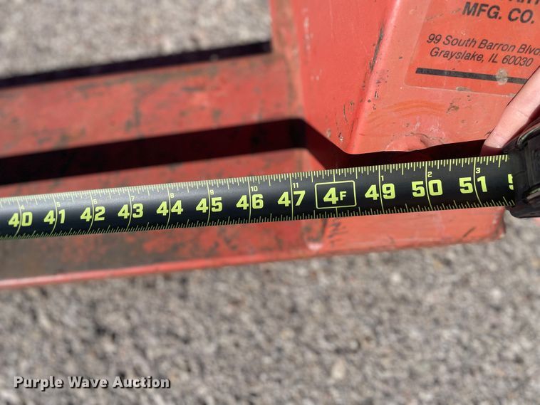 image for item MM9332 LPM 5500 pallet jack