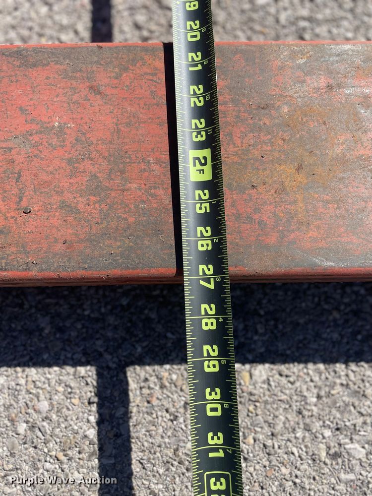 image for item MM9332 LPM 5500 pallet jack