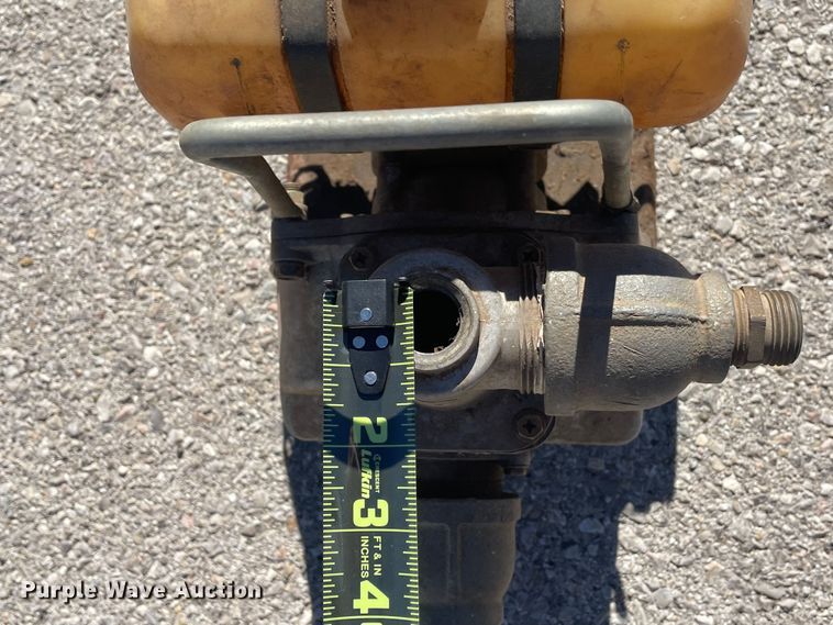 image for item MM9333 Shindaiwa GP450 water pump