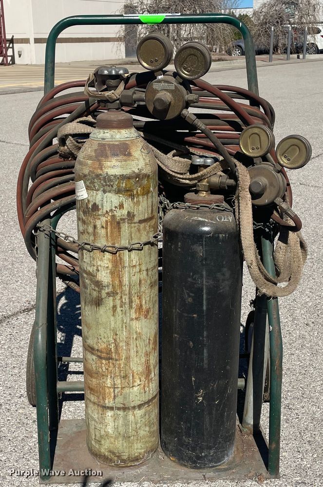 image for item MM9334 Victor  torch