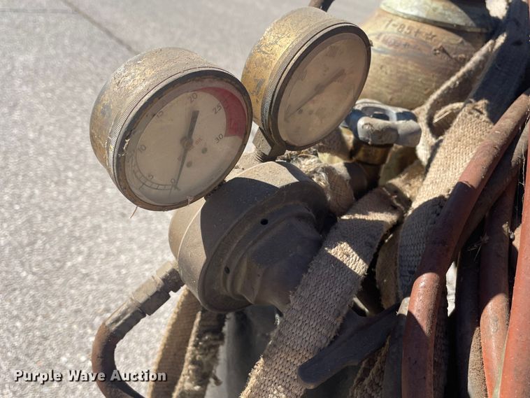 image for item MM9334 Victor  torch