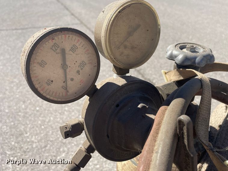 image for item MM9334 Victor  torch