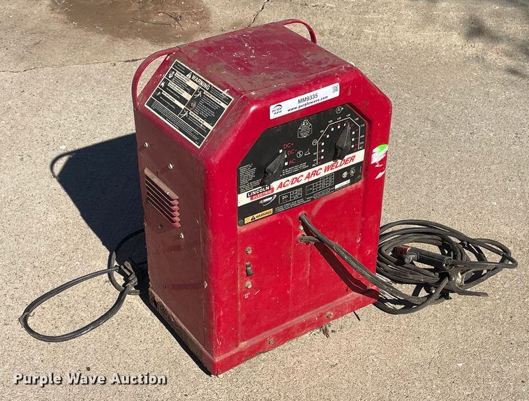 image for item MM9335 Lincoln  welder
