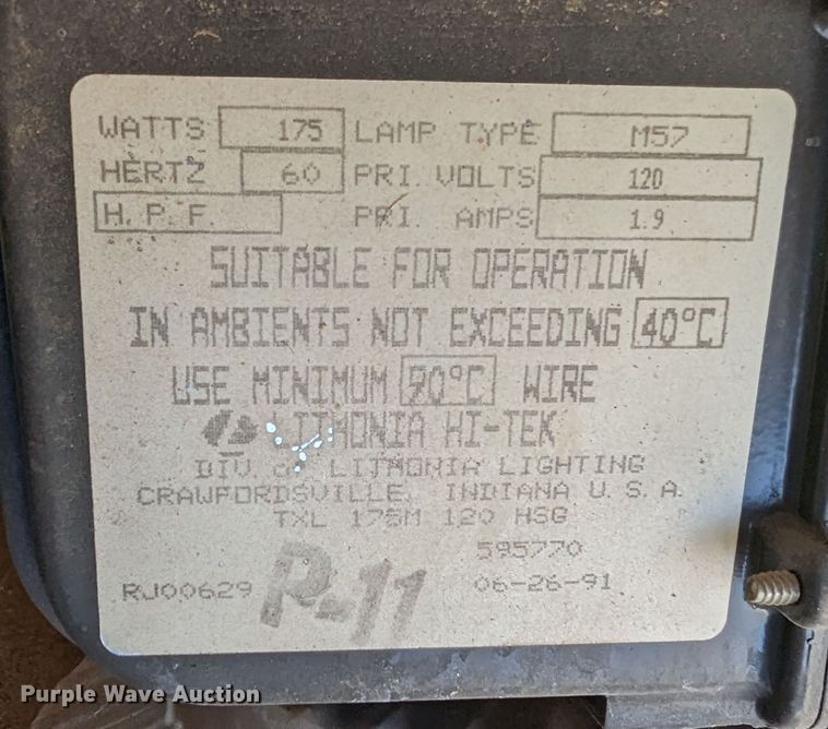 image for item MN9919 (24) Lithonia Hi-tek lights