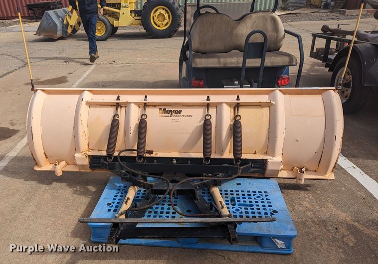 image for item MN9934 Meyer C75  91" W snow plow