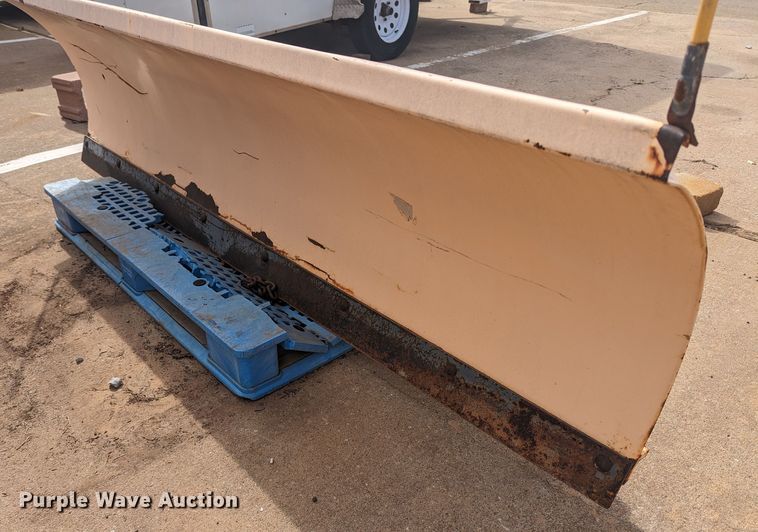 image for item MN9934 Meyer C75  91" W snow plow