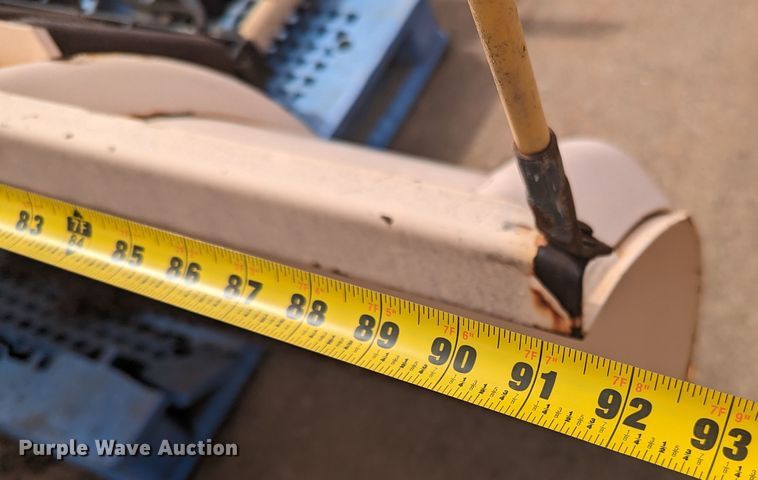 image for item MN9934 Meyer C75  91" W snow plow