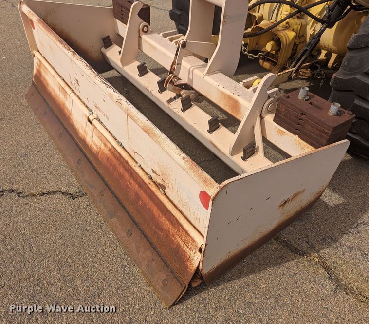 image for item MN9936 2000 New Holland 545D  landscape tractor