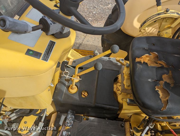 image for item MN9936 2000 New Holland 545D  landscape tractor