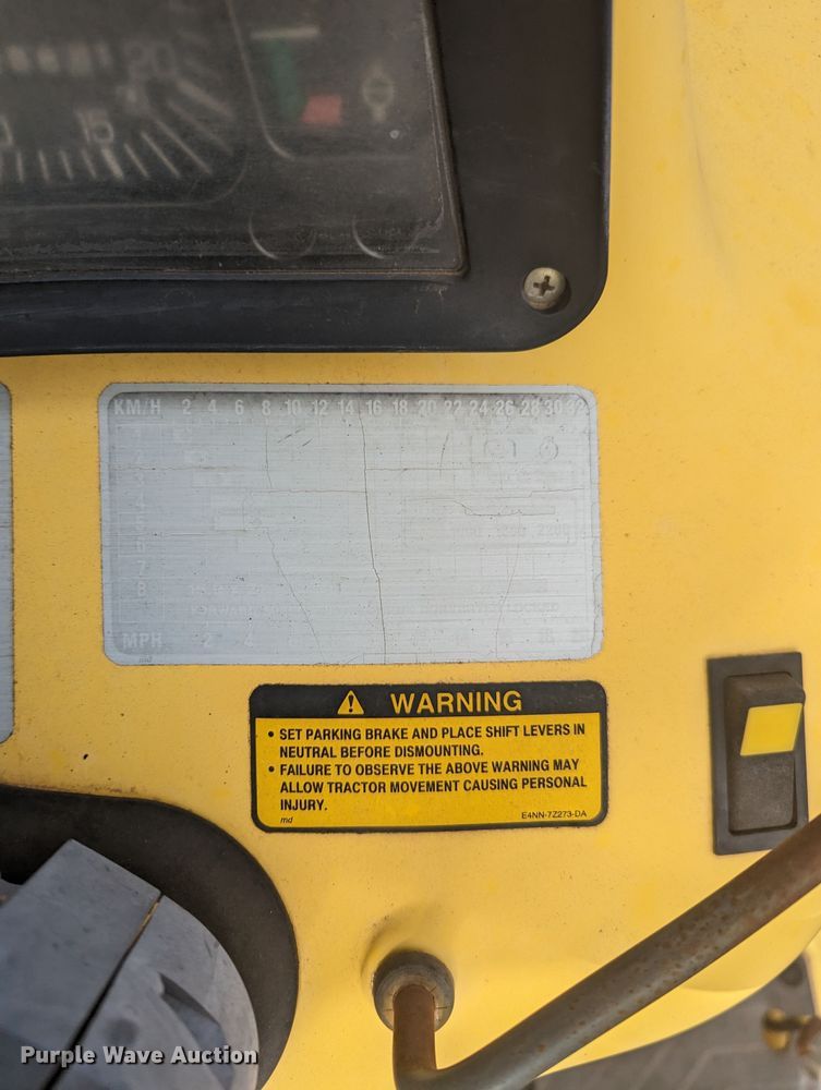 image for item MN9936 2000 New Holland 545D  landscape tractor