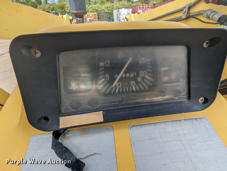 image for item MN9936 2000 New Holland 545D  landscape tractor