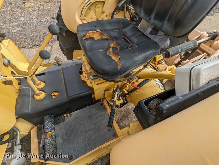 image for item MN9936 2000 New Holland 545D  landscape tractor