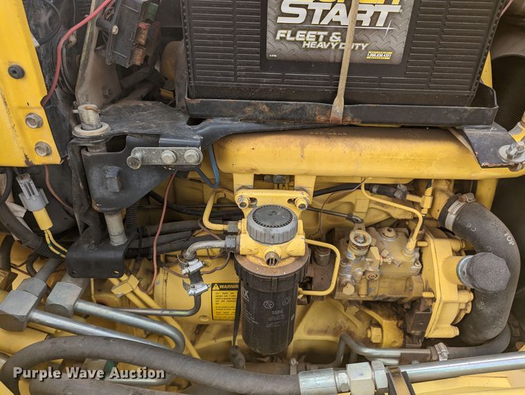 image for item MN9936 2000 New Holland 545D  landscape tractor