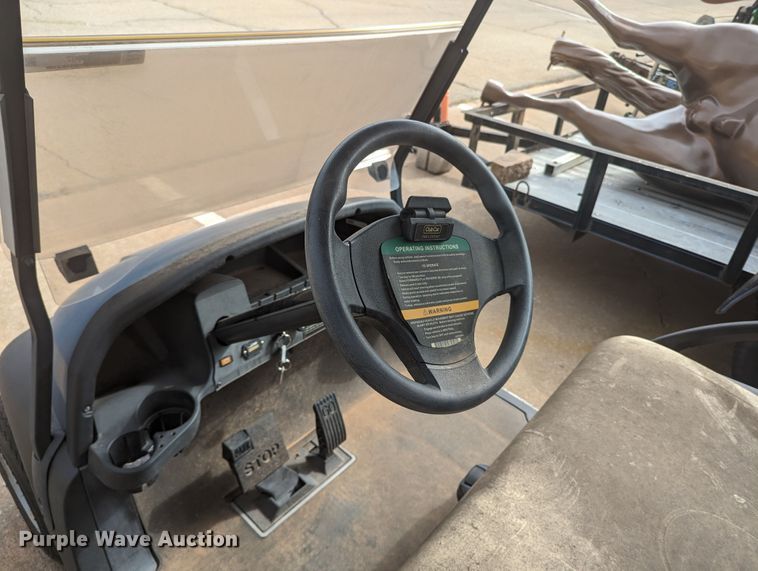 image for item MN9937 Club Car  golf cart