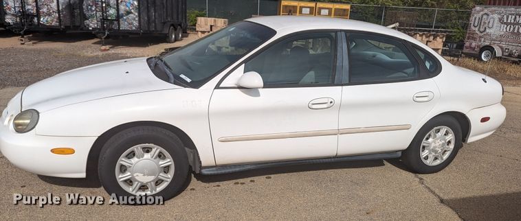 image for item MN9938 1997 Ford Taurus