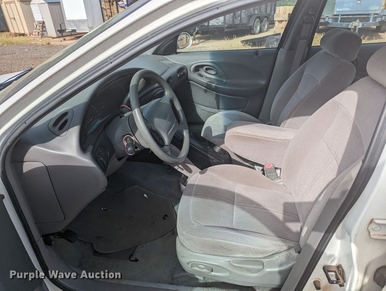 image for item MN9938 1997 Ford Taurus