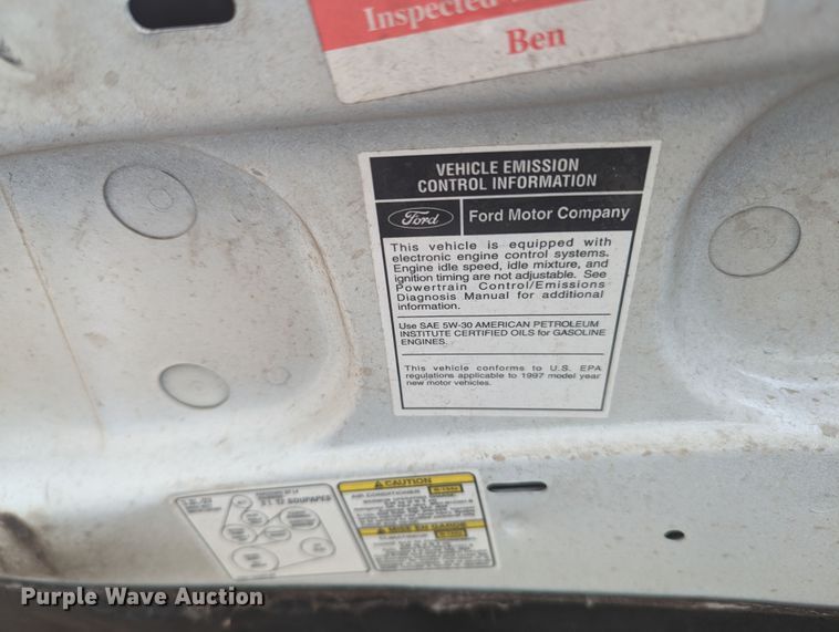 image for item MN9938 1997 Ford Taurus