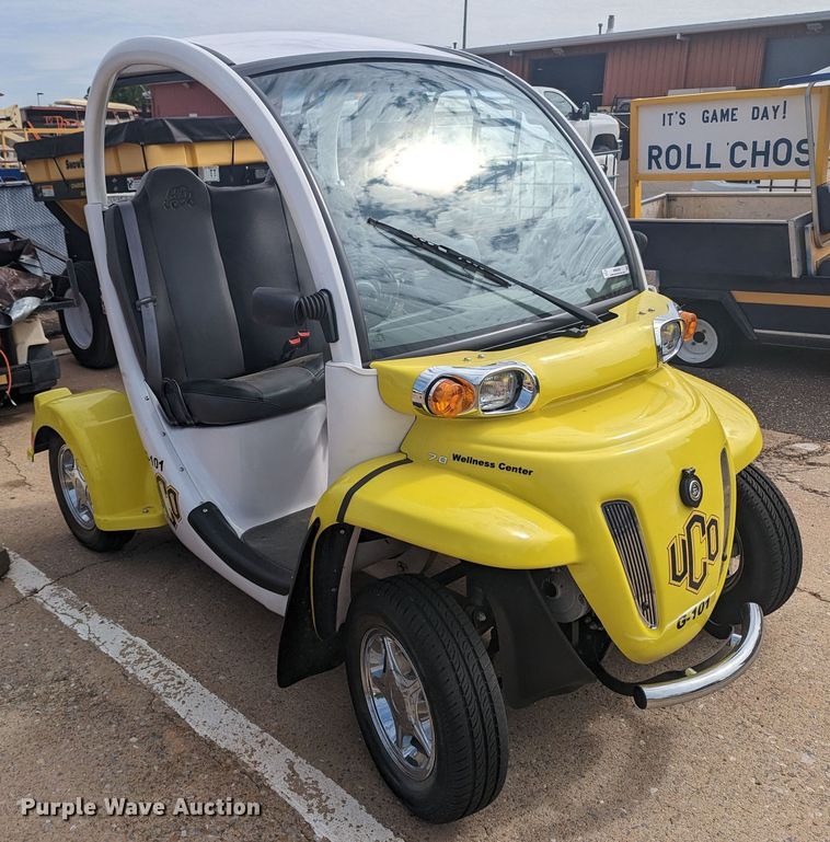 image for item MN9939 2009 Chrysler GEM  utility vehicle