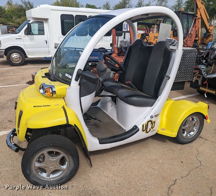 image for item MN9939 2009 Chrysler GEM  utility vehicle