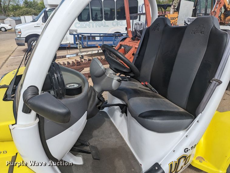 image for item MN9939 2009 Chrysler GEM  utility vehicle