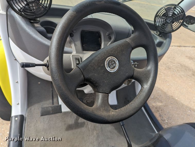 image for item MN9939 2009 Chrysler GEM  utility vehicle