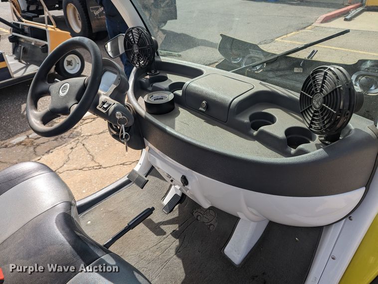 image for item MN9939 2009 Chrysler GEM  utility vehicle