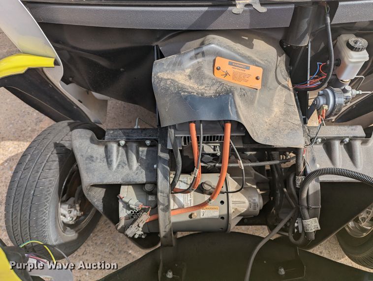 image for item MN9939 2009 Chrysler GEM  utility vehicle