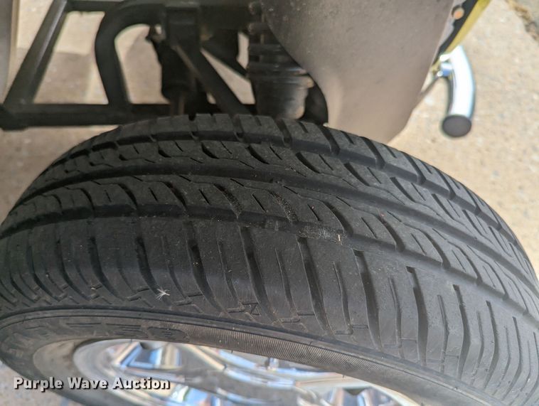 image for item MN9939 2009 Chrysler GEM  utility vehicle