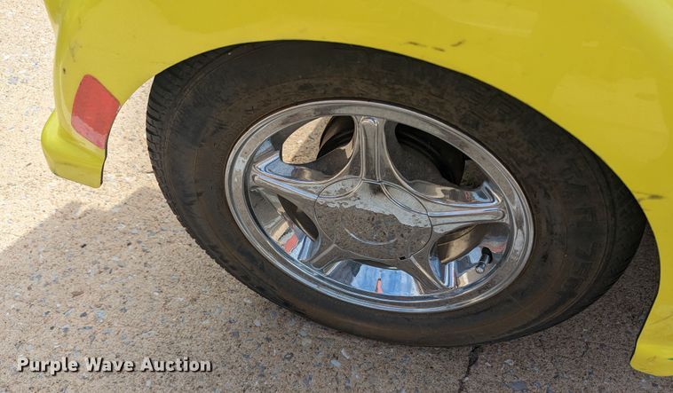 image for item MN9939 2009 Chrysler GEM  utility vehicle