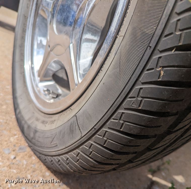 image for item MN9939 2009 Chrysler GEM  utility vehicle