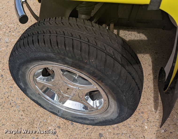 image for item MN9939 2009 Chrysler GEM  utility vehicle